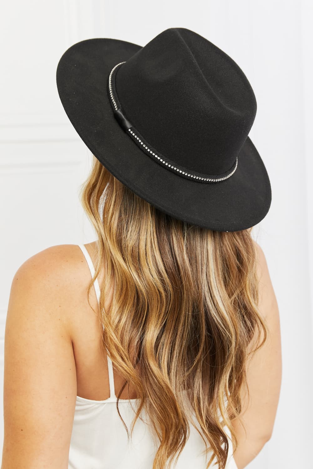 Accessories & Hats